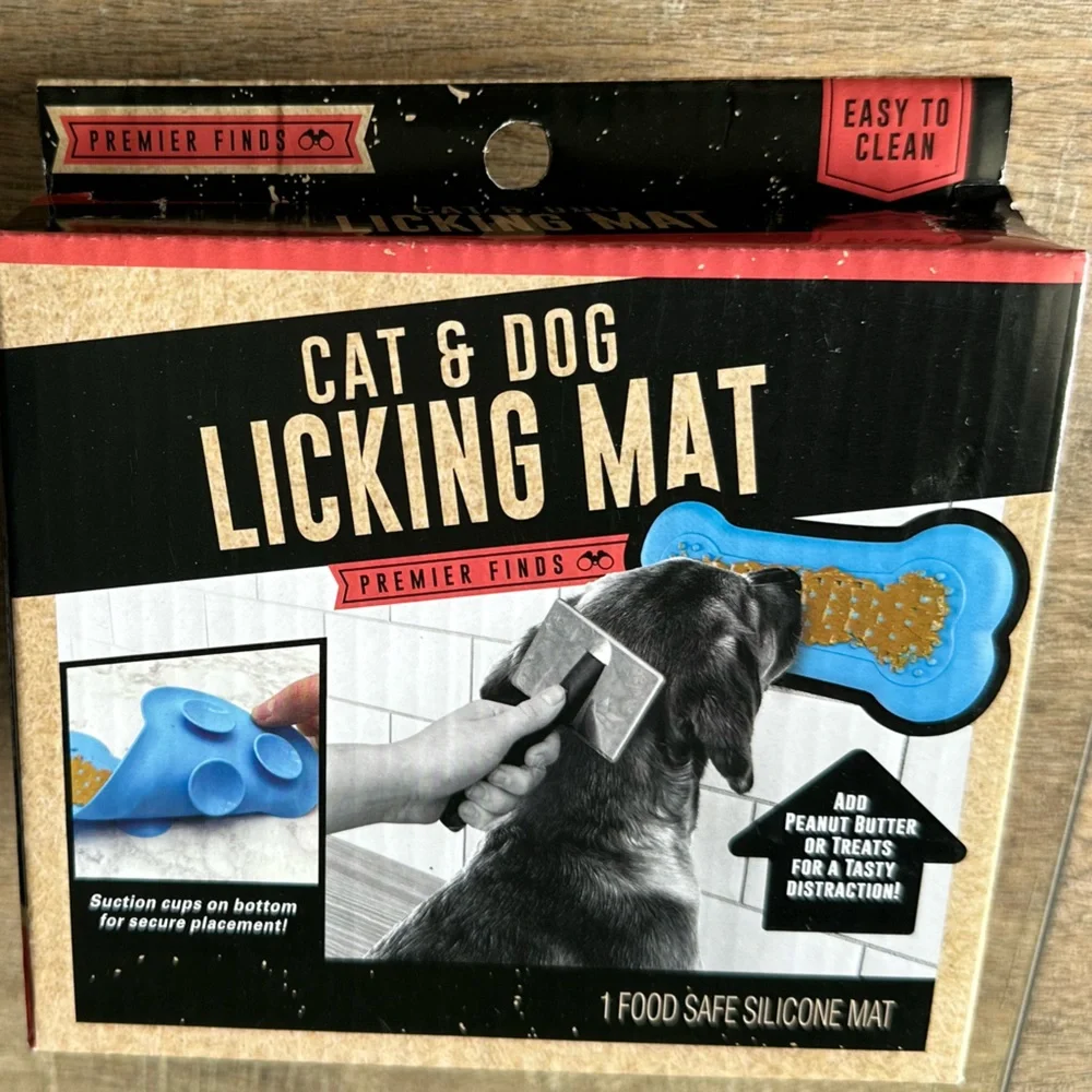 Cat And Dog Licking Mat. Add Peanut Butter Or Treats. Suction Cups On Bottom.